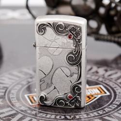 Zippo mạ bạc cổ khắc thánh giá bản slim - Mã SP: ZPC1904-S